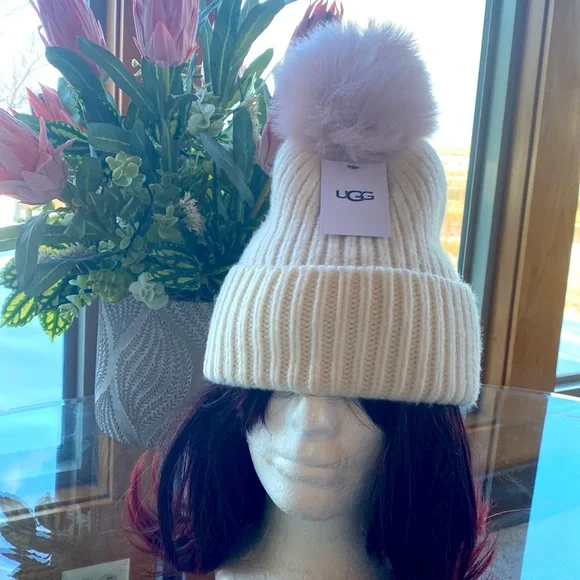 UGG Accessories New Ugg Australia White Beanie With Pom One - Main Image